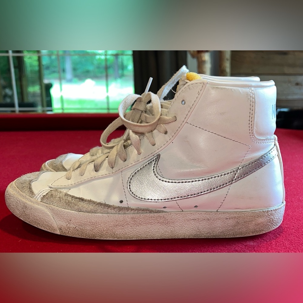 Nike Blazers white and silver size W9